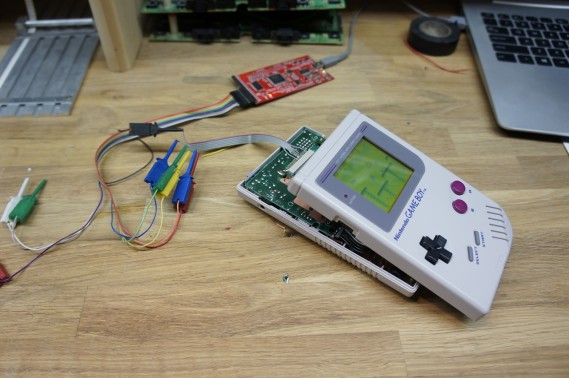 Open Bench Logic Sniffer connected to Gameboy DMG-01.